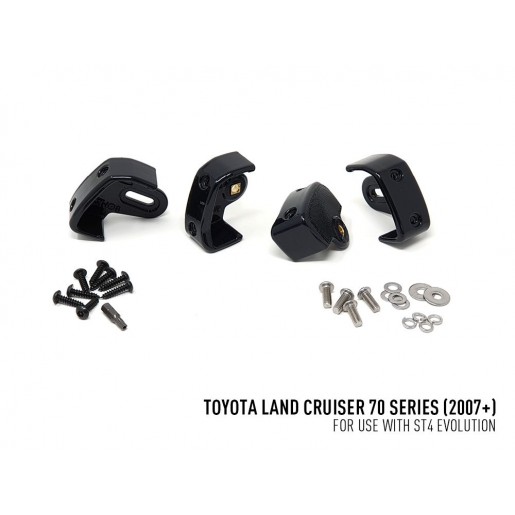 Комплект оптики на Toyota Land Сruiser 70 от 2007 в решетку радиатора GK-LC70
